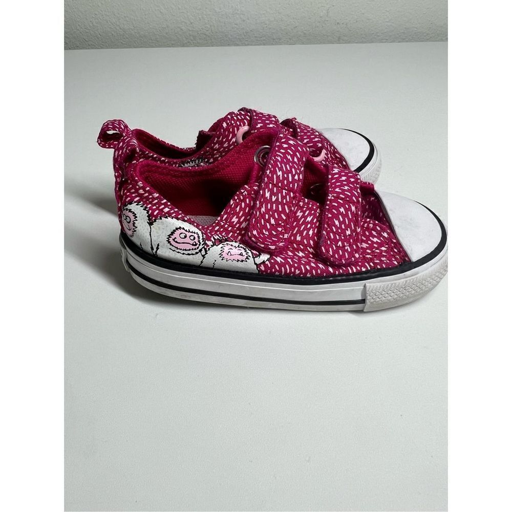 Yeti Converse Size 6